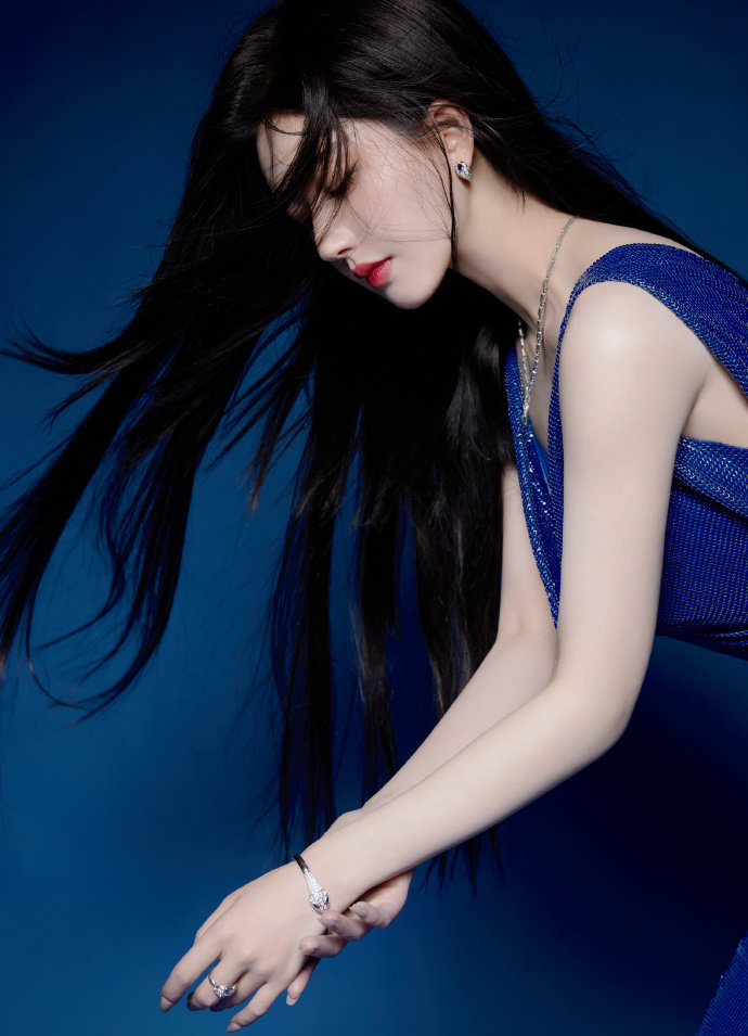 神优菈开襟乳液狂飙触站PG麻将胡了模拟器原(图1) 神优菈开襟乳液狂飙触站PG麻将胡了模拟器原(图1)