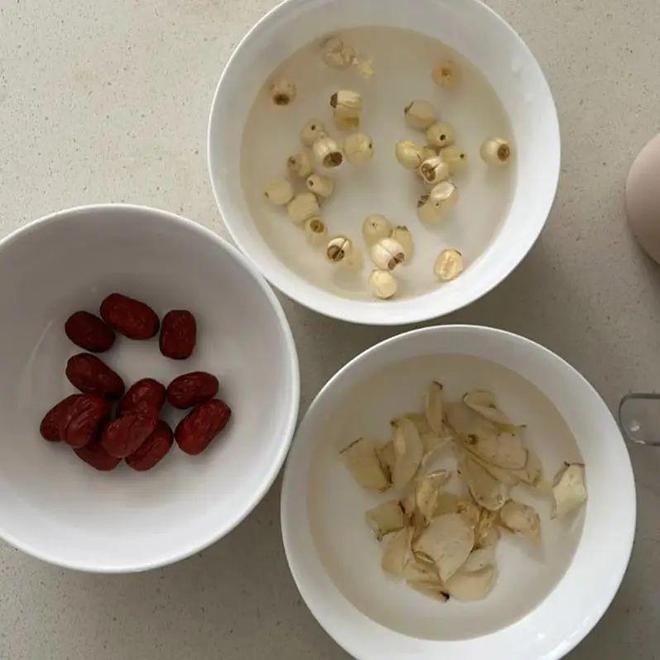 碗汤滋阴润燥连喝3天浑身都滋润！麻将胡了试玩昨日已出伏多喝这3(图5)